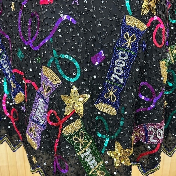 LAURENCE KAZAR Beaded Millennium Top - Picture 5 of 16